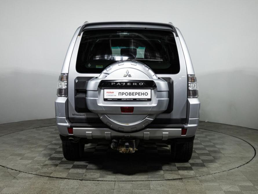 Mitsubishi Pajero IV Рестайлинг 1 Санкт-Петербург  - изображение 7