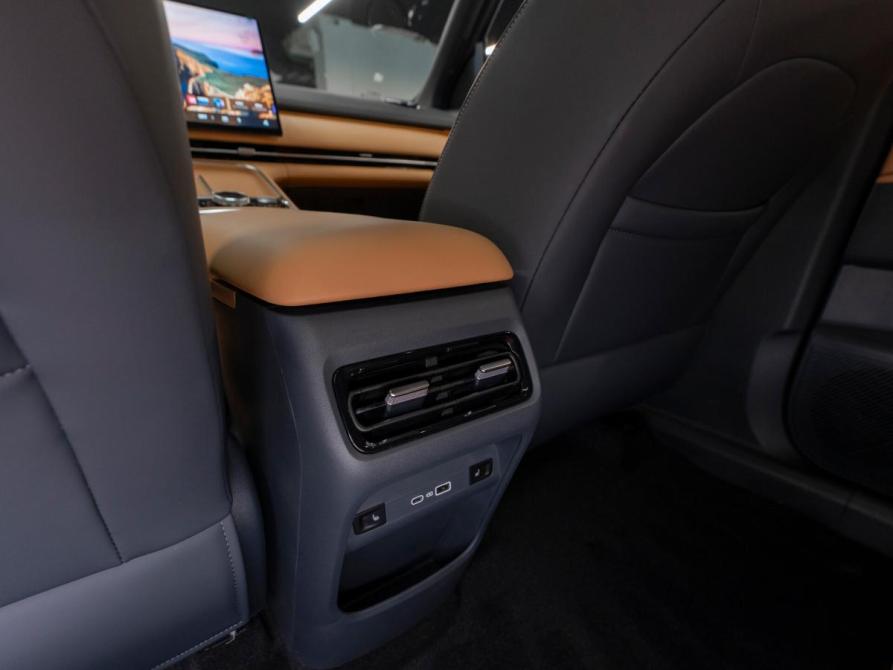Geely Galaxy Starship 7 Москва  - изображение 15