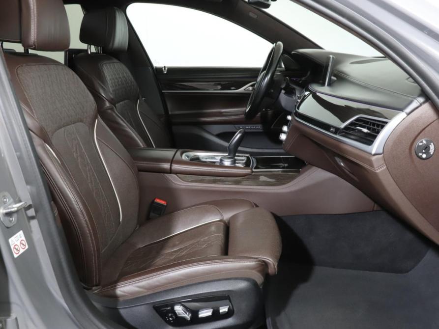 BMW 7 серии VI (G11/G12) Рестайлинг Москва  - изображение 14