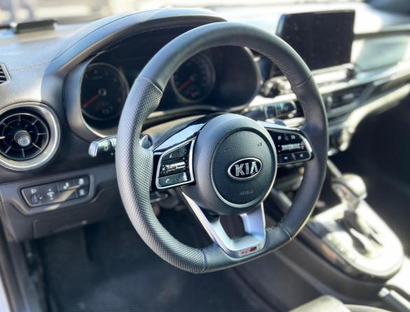 Kia Cerato IV с пробегом 2021 года, цена 2 090 000 рублей, 121130 км, седан, Автокод Объявления