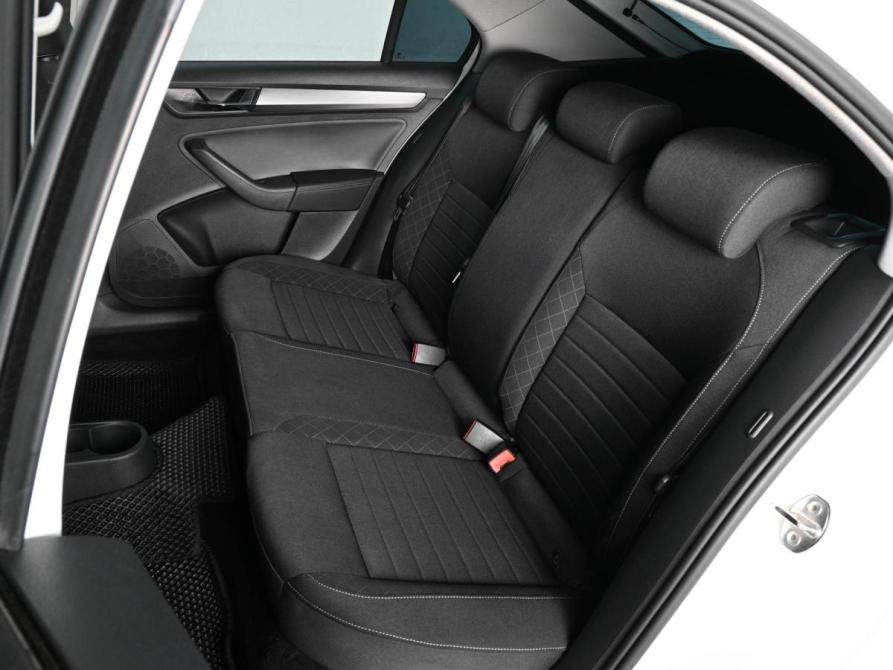 Skoda Rapid I Рестайлинг Ростов-на-Дону  - изображение 9