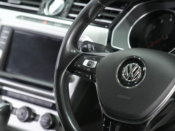 Volkswagen Passat B8 с пробегом 2015 года, цена 1 670 000 рублей, 153709 км, универсал, Автокод Объявления