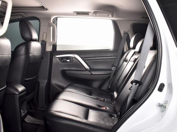 Mitsubishi Pajero Sport III Рестайлинг с пробегом 2020 года, цена 3 799 997 рублей, 160108 км, внедорожник, Автокод Объявления