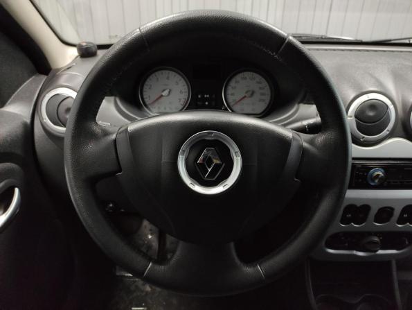Renault Logan I Рестайлинг с пробегом 2011 года, цена 395 000 рублей, 178495 км, седан, Автокод Объявления