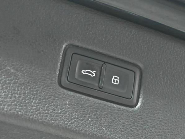 Audi Q7 II (4M) с пробегом 2016 года, цена 3 540 000 рублей, 170956 км, внедорожник, Автокод Объявления