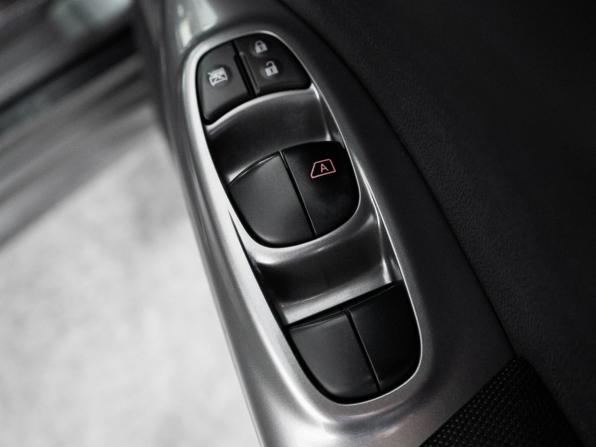 Nissan Juke I с пробегом 2010 года, цена 850 500 рублей, 140486 км, внедорожник, Автокод Объявления