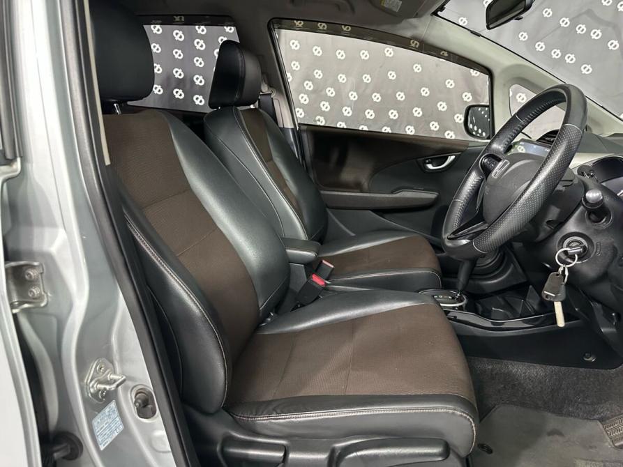 Honda Fit Shuttle I Новосибирск  - изображение 12