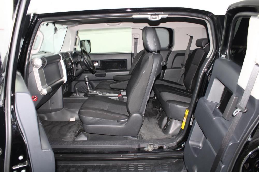 Toyota FJ Cruiser Владивосток  - изображение 15