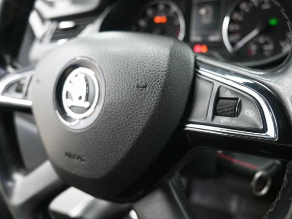 Skoda Octavia III (A7) с пробегом 2013 года, цена 1 149 900 рублей, 214000 км, лифтбек, Автокод Объявления