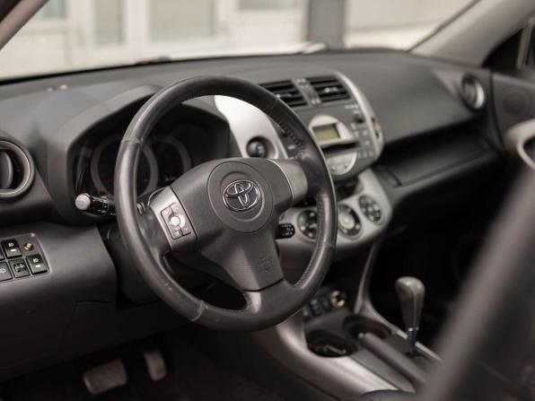 Toyota RAV4 III (XA30) с пробегом 2007 года, цена 1 345 000 рублей, 265441 км, внедорожник, Автокод Объявления