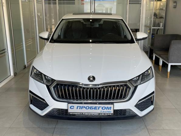 Skoda Octavia IV (A8) с пробегом 2023 года, цена 2 699 000 рублей, 16005 км, лифтбек, Автокод Объявления