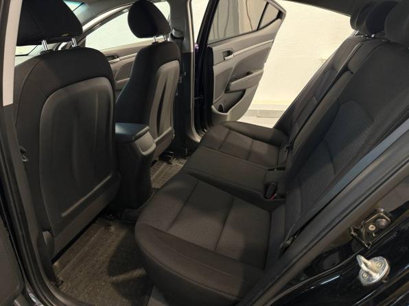 Hyundai Elantra VI (AD) с пробегом 2016 года, цена 1 240 000 рублей, 104000 км, седан, Автокод Объявления