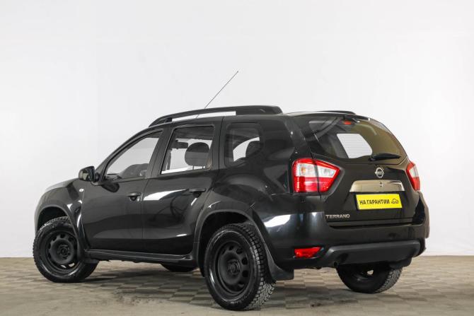 Nissan Terrano III (D10) с пробегом 2016 года, цена 1 059 000 рублей, 174000 км, внедорожник, Автокод Объявления