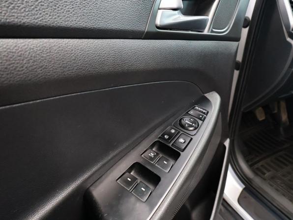 Hyundai Tucson III с пробегом 2017 года, цена 1 815 000 рублей, 150557 км, внедорожник, Автокод Объявления