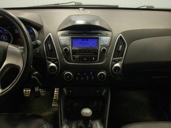 Hyundai ix35 I с пробегом 2012 года, цена 1 140 000 рублей, 209748 км, внедорожник, Автокод Объявления