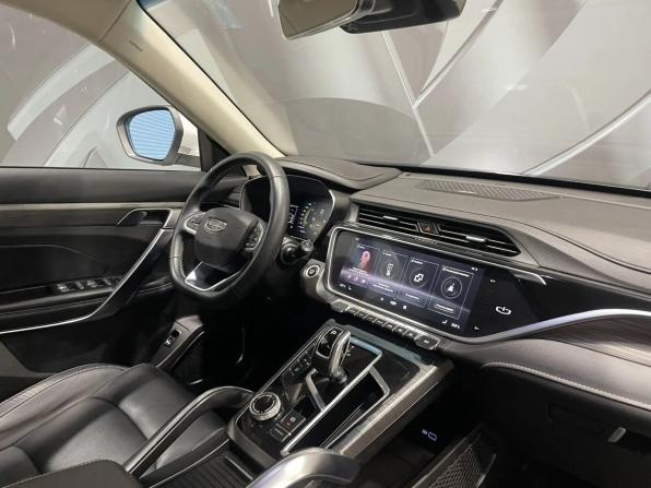 Geely Atlas Pro с пробегом 2023 года, цена 1 865 000 рублей, 80930 км, внедорожник, Автокод Объявления