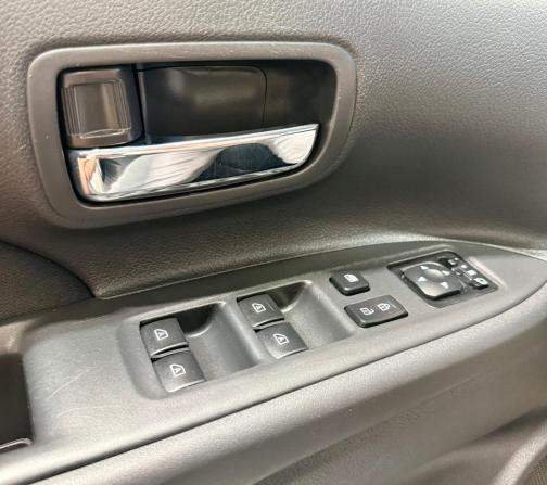 Mitsubishi Outlander IV с пробегом 2021 года, цена 2 699 000 рублей, 85106 км, внедорожник, Автокод Объявления