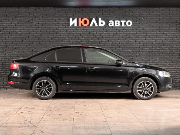 Volkswagen Jetta VI с пробегом 2014 года, цена 950 000 рублей, 197490 км, седан, Автокод Объявления