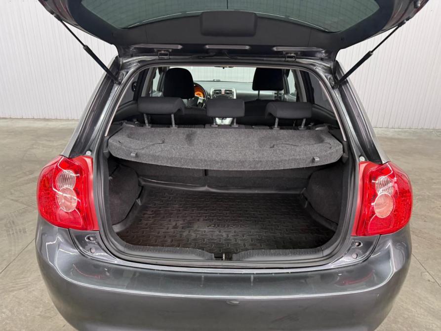 Toyota Auris I Краснодар  - изображение 18