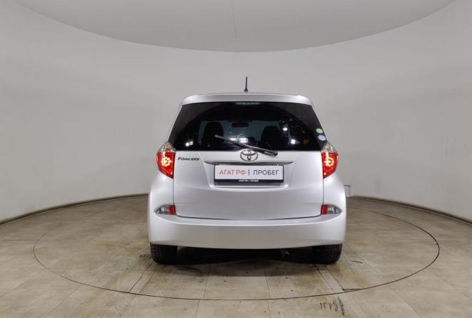 Toyota Ractis II с пробегом 2014 года, цена 1 130 000 рублей, 159900 км, хэтчбек, Автокод Объявления