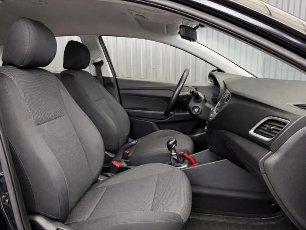 Hyundai Solaris II с пробегом 2017 года, цена 1 217 000 рублей, 85917 км, седан, Автокод Объявления