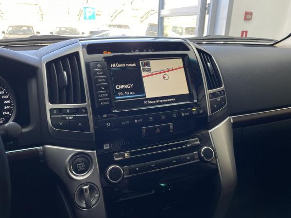 Toyota Land Cruiser 200 Series Рестайлинг 1 с пробегом 2014 года, цена 3 710 000 рублей, 201000 км, внедорожник, Автокод Объявления