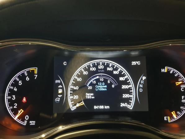Jeep Grand Cherokee IV (WK2) Рестайлинг с пробегом 2021 года, цена 4 299 000 рублей, 84058 км, внедорожник, Автокод Объявления