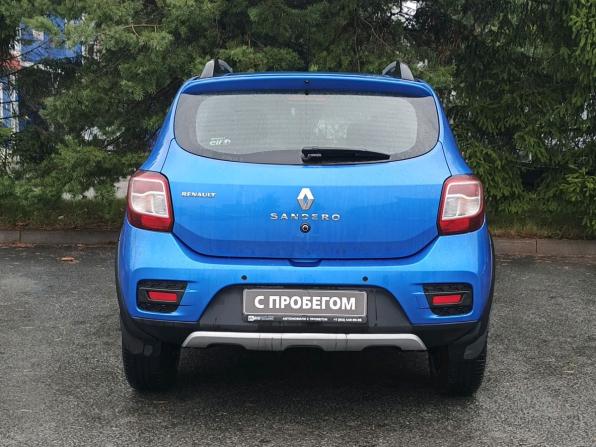 Renault Sandero II с пробегом 2015 года, цена 849 000 рублей, 121700 км, хэтчбек, Автокод Объявления