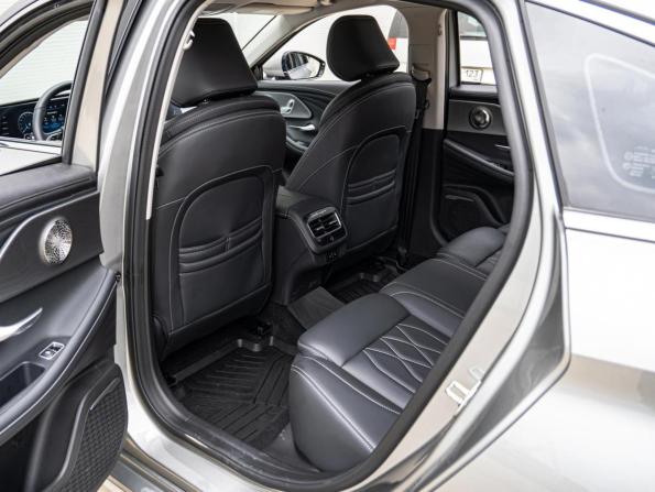 Chery Arrizo 8 с пробегом 2024 года, цена 2 940 000 рублей, 2588 км, седан, Автокод Объявления