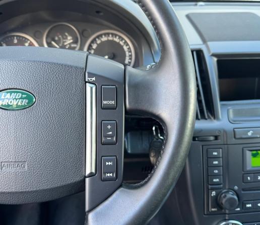 Land Rover Freelander II Рестайлинг с пробегом 2011 года, цена 1 255 000 рублей, 156184 км, внедорожник, Автокод Объявления