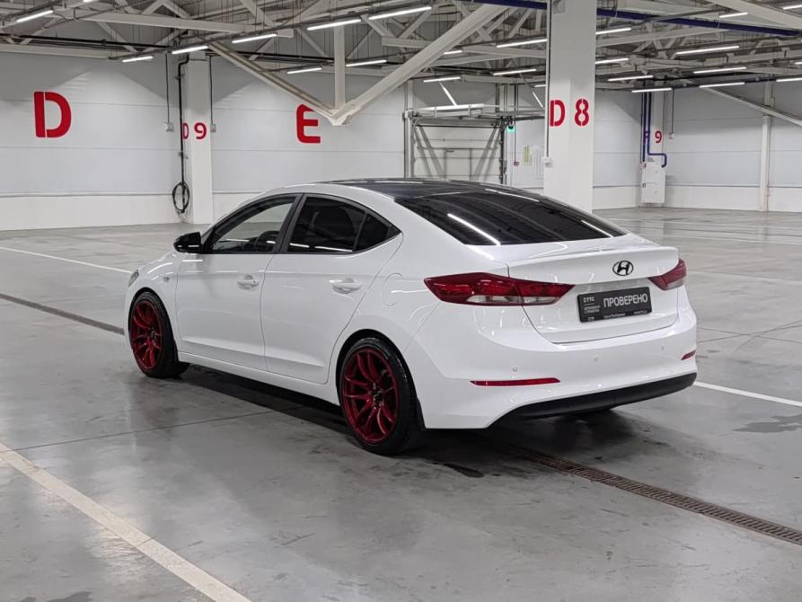 Hyundai Elantra VI (AD) Казань  - изображение 8