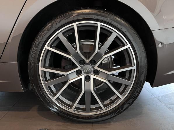 Audi A7 II (4K) с пробегом 2019 года, цена 4 395 000 рублей, 135833 км, лифтбек, Автокод Объявления