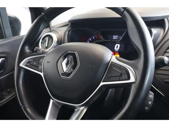 Renault Kaptur I Рестайлинг с пробегом 2021 года, цена 1 746 000 рублей, 46448 км, внедорожник, Автокод Объявления