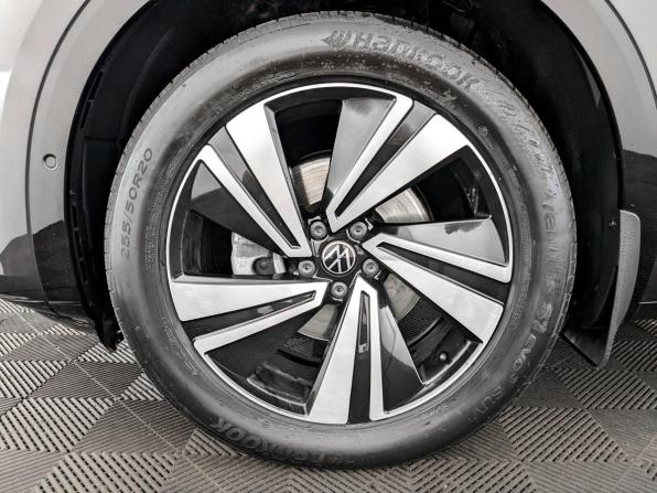 Volkswagen Tavendor I с пробегом 2023 года, цена 4 655 000 рублей, 59580 км, внедорожник, Автокод Объявления
