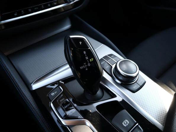 BMW 5 серии VII (G30/G31/G38) с пробегом 2019 года, цена 3 089 000 рублей, 69500 км, седан, Автокод Объявления