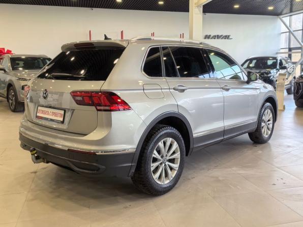Volkswagen Tiguan II Рестайлинг с пробегом 2021 года, цена 2 199 000 рублей, 118032 км, внедорожник, Автокод Объявления