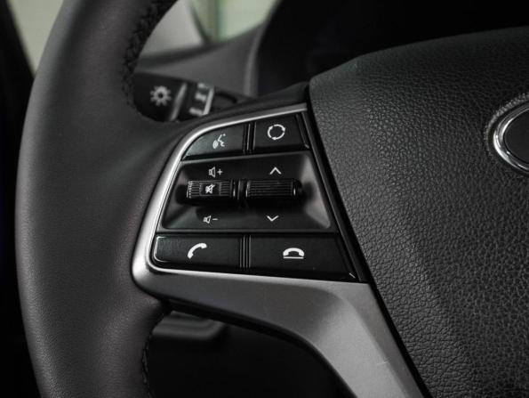 Hyundai Solaris II Рестайлинг с пробегом 2021 года, цена 1 699 000 рублей, 36575 км, седан, Автокод Объявления