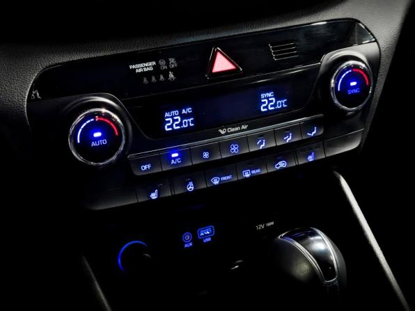 Hyundai Tucson III с пробегом 2016 года, цена 1 800 000 рублей, 91087 км, внедорожник, Автокод Объявления