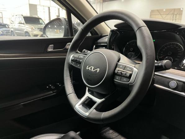 Kia K5 III с пробегом 2021 года, цена 2 650 000 рублей, 35650 км, седан, Автокод Объявления