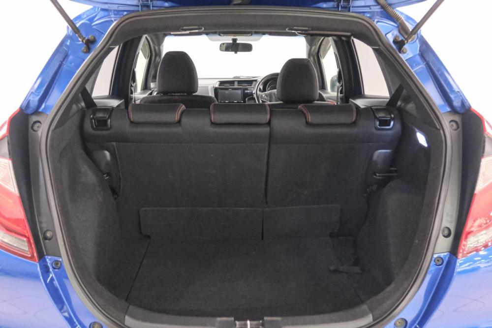 Honda Fit III Рестайлинг Красноярск  - изображение 22