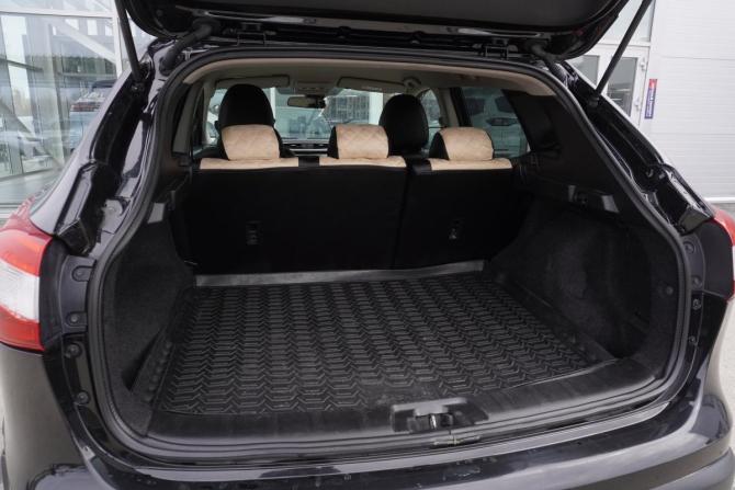 Nissan Qashqai II с пробегом 2017 года, цена 1 329 000 рублей, 127000 км, внедорожник, Автокод Объявления