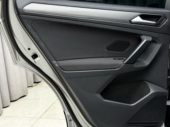 Volkswagen Tiguan II с пробегом 2019 года, цена 2 619 000 рублей, 143500 км, внедорожник, Автокод Объявления