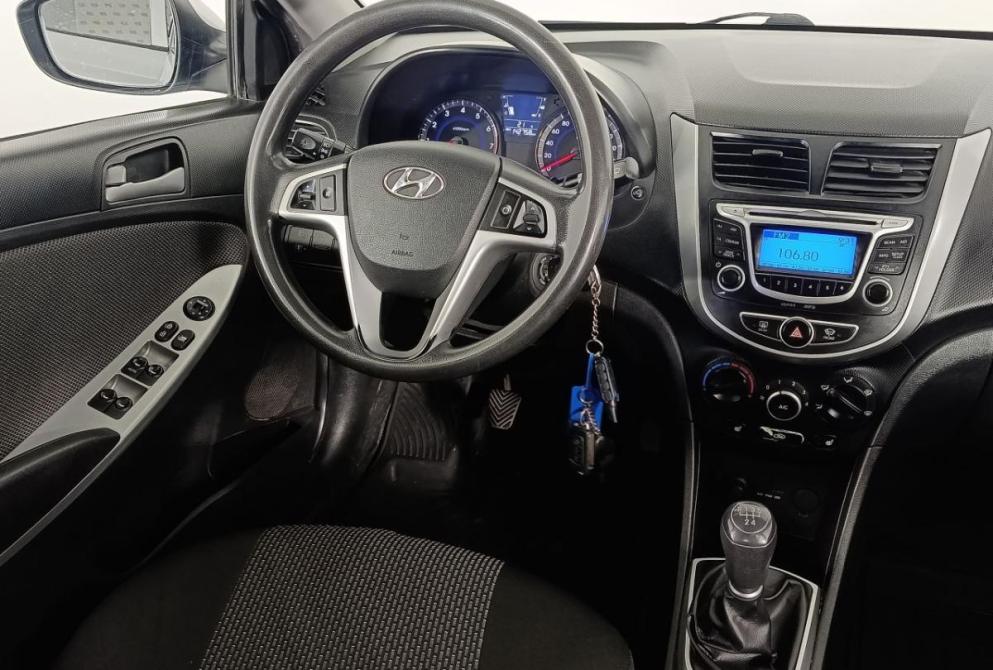 Hyundai Solaris I Волгоград  - изображение 11
