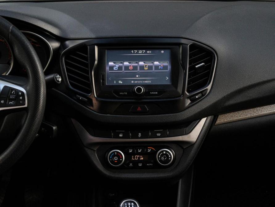 Lada (ВАЗ) Vesta I Москва  - изображение 11