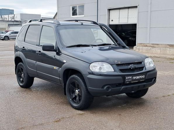 Chevrolet Niva I Рестайлинг с пробегом 2018 года, цена 605 000 рублей, 133425 км, внедорожник, Автокод Объявления