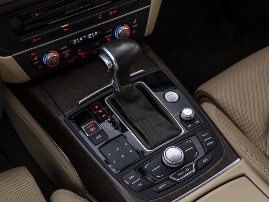 Audi A7 I (4G) Москва  - изображение 22