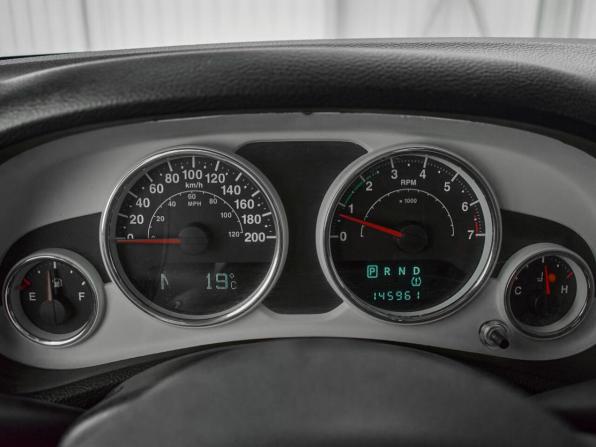 Jeep Wrangler III (JK) с пробегом 2012 года, цена 2 420 000 рублей, 145961 км, внедорожник, Автокод Объявления