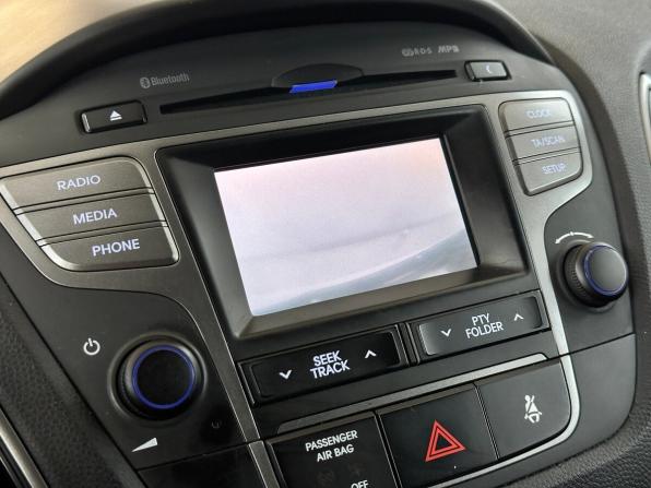 Hyundai ix35 I Рестайлинг с пробегом 2015 года, цена 1 165 000 рублей, 204340 км, внедорожник, Автокод Объявления