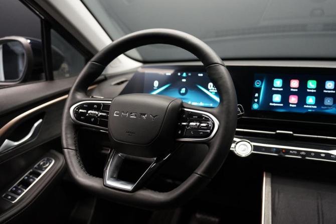 Omoda C5 I с пробегом 2023 года, цена 1 635 000 рублей, 35652 км, внедорожник, Автокод Объявления