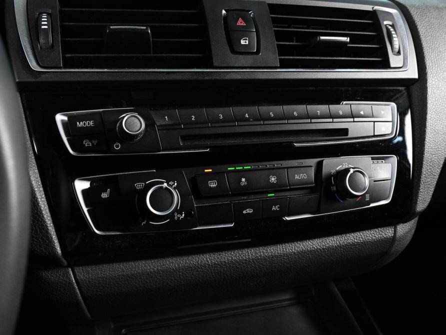 BMW 1 серии II (F20/F21) Рестайлинг 2 Ростов-на-Дону  - изображение 15